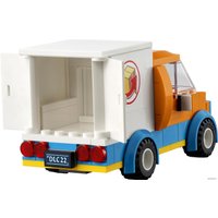 Конструктор LEGO Friends 41704 Большой дом на главной улице