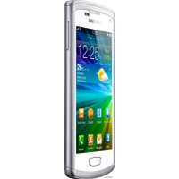 Телефон Samsung S8600 Wave III