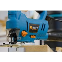 Электролобзик Bort BPS-580-Q