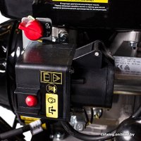 Снегоуборщик Champion STT1170E