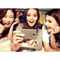 Телефон Samsung Galaxy A3 Pearl White [A300FU]