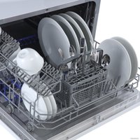 Отдельностоящая посудомоечная машина Бирюса DWC-506/5 W