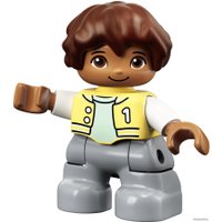 Конструктор LEGO Duplo 10954 Поезд с цифрами — учимся считать