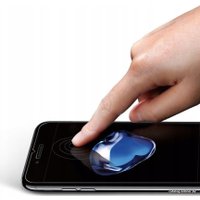 Защитное стекло Spigen Glas.TR Slim для iPhone SE (2022/2020)/8/7 AGL01374