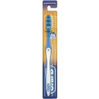 Зубная щетка Oral-B 1 2 3 Чистота Свежесть Даже между зубов 40 (1 шт)
