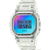 Наручные часы Casio G-Shock DW-5600SRS-7E