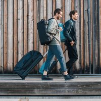 Чемодан Thule Chasm Rolling Duffel 3204987 (черный)