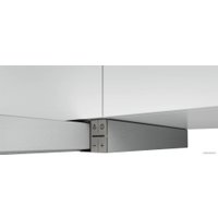 Кухонная вытяжка Bosch Serie 4 DFS067A51