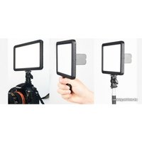 Лампа Godox LEDP120C накамерный