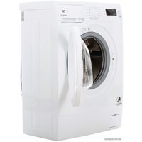 Стиральная машина Electrolux EWM1042NDU