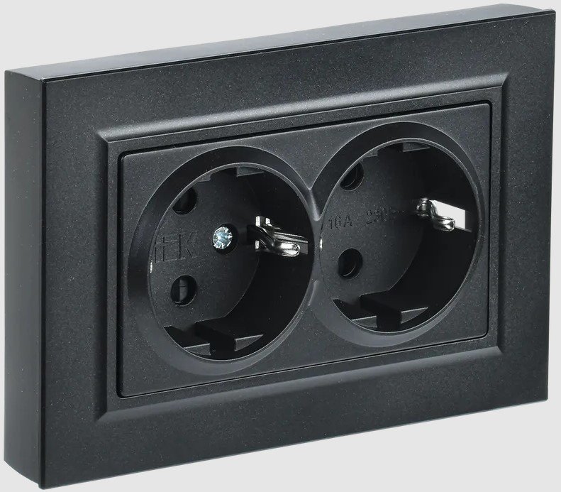

Розетка IEK Brite РСш12-3-БрЧ