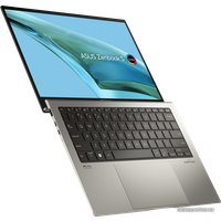 Ноутбук ASUS Zenbook S 13 OLED UX5304VA-NQ042W