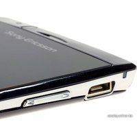 Смартфон Sony Ericsson Xperia arc S LT18i