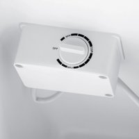 Однокамерный холодильник Hyundai CO1002 (серебристый)