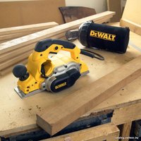 Рубанок DeWalt D26500K