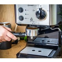 Рожковая кофеварка First FA-5476-1