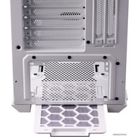 Корпус ADATA XPG Defender (белый)