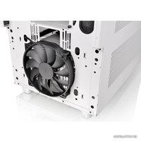 Корпус Thermaltake Core X9 Snow Edition [CA-1D8-00F6WN-00]