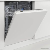 Встраиваемая посудомоечная машина Indesit DIC 3B+19