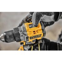 Дрель-шуруповерт DeWalt DCD800E2T (с 2-мя АКБ, кейс)