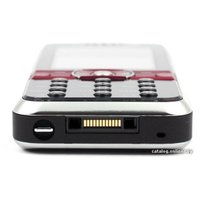 Телефон Sony Ericsson K660i