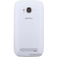 Телефон Nokia Lumia 710