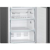 Холодильник Bosch Serie 6 VitaFresh Plus KGN39AX32R