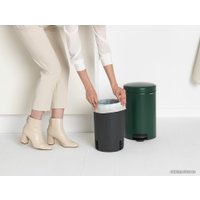 Мусорное ведро Brabantia Pedal Bin NewIcon 12 л (зеленая сосна)