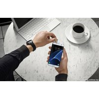 Телефон Samsung Galaxy S7 Edge 32GB Single SIM (черный)