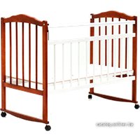 Классическая детская кроватка Bambini М.01.10.09 (светлый орех/белый)