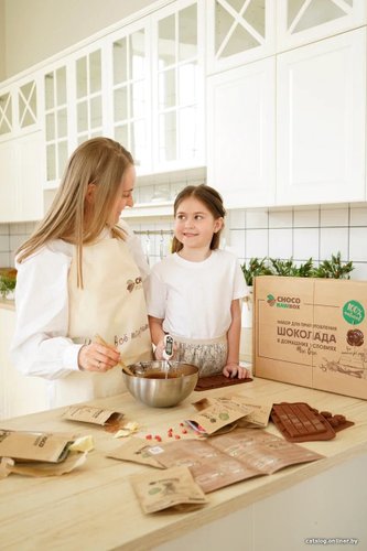 Подарочный набор Chocorawbox MIX Box для приготовления 3-х видов шоколада