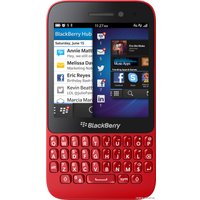 Смартфон BlackBerry Q5