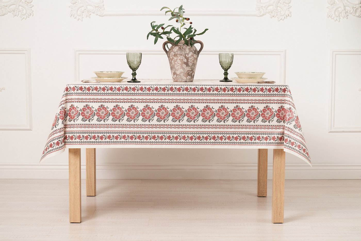 

Скатерть Stolima Виниллайт 1004 Вышивка (110x140)