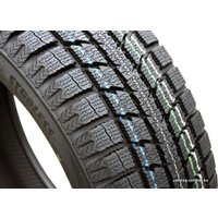 Зимние шины Toyo Observe GSi-5 235/55R17 99Q