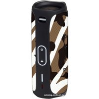 Беспроводная колонка JBL Flip 5 (черно-коричневый камуфляж)