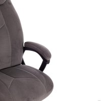 Офисное кресло TetChair Boss Lux (флок, серый/серый перфорированный)
