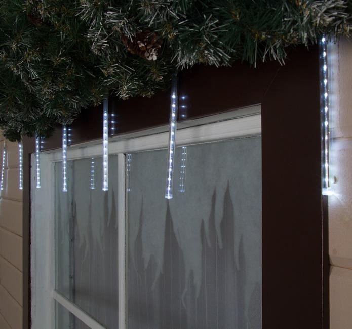 

Гирлянда сосулька Luazon Нить 96 LED 2.4м (белый) 2354125