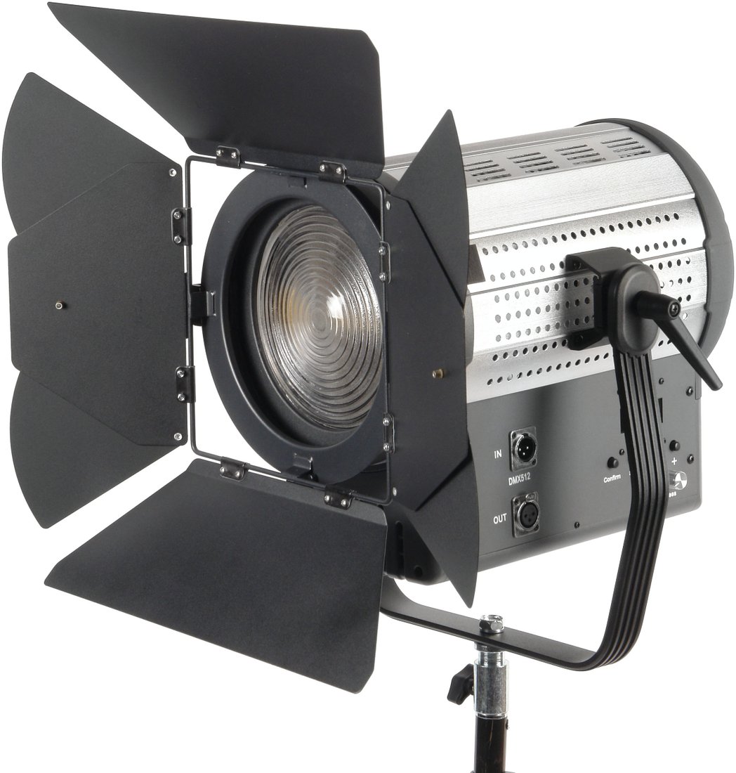 

Лампа GreenBean Fresnel 500 LED X3 DMX