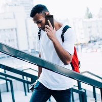 Чехол для телефона Spigen Rugged Armor для Pixel 6a ACS04476 (черный)