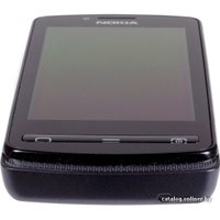 Телефон Nokia 700