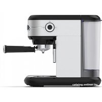 Рожковая кофеварка BQ CM3001 (черный)