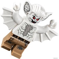 Конструктор LEGO DC Super Heroes 76160 Мобильная база Бэтмена