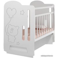 Классическая детская кроватка VDK Sweet Bear колесо-качалка с маятником (белый)