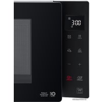 Микроволновая печь LG MS23M38GIB