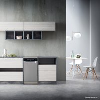 Отдельностоящая посудомоечная машина Whirlpool WSFO 3O23 PFX