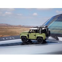 Конструктор LEGO Technic 42110 Land Rover Defender