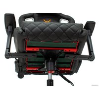 Игровое (геймерское) кресло Knight Outrider (черный/красный)