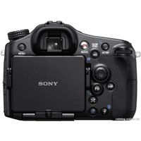 Зеркальный фотоаппарат Sony Alpha SLT-A77V Body