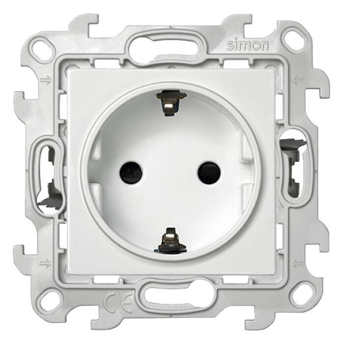 

Розетка Simon 2420432-030 (белый)