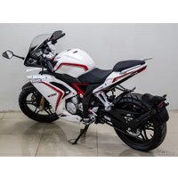 Мотоцикл Loncin Voge 300RR (белый)